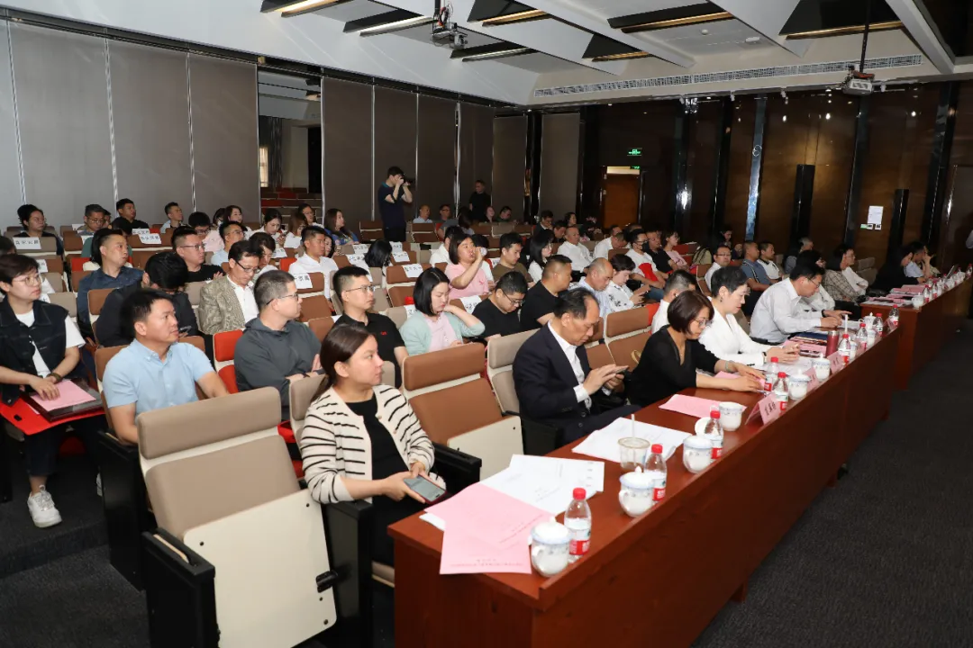 《绿色低碳全屋定制家居》团体标准推进会圆满召开，引领行业绿色发展新篇章